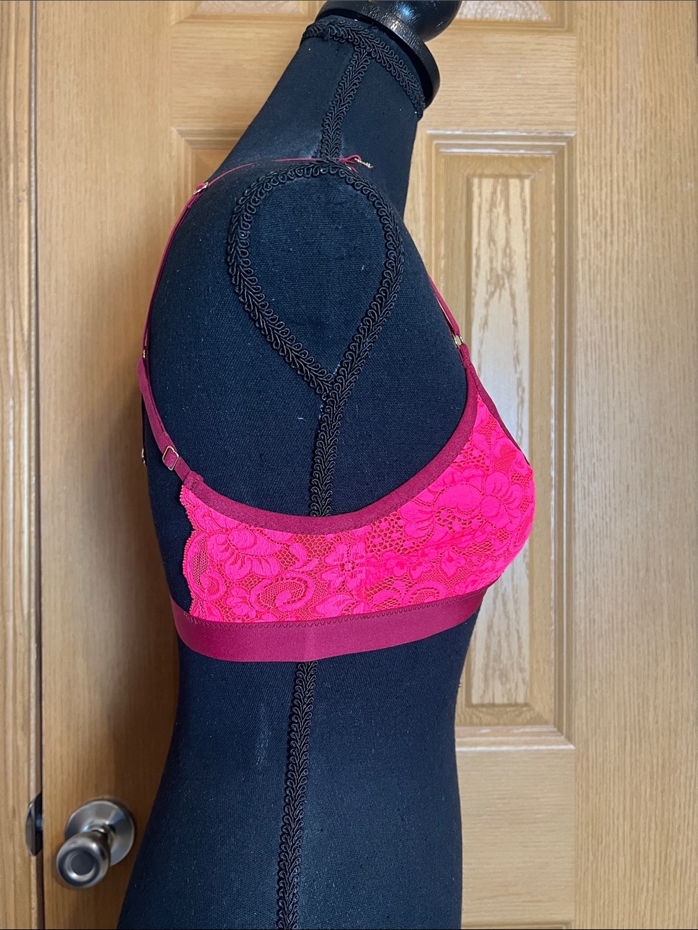 WE ARE HAH Guard Her Bra - Picture 6 of 12